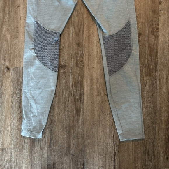 NIKE RUNNING LEGGINGS SIZE(M) - Picture 6 of 7